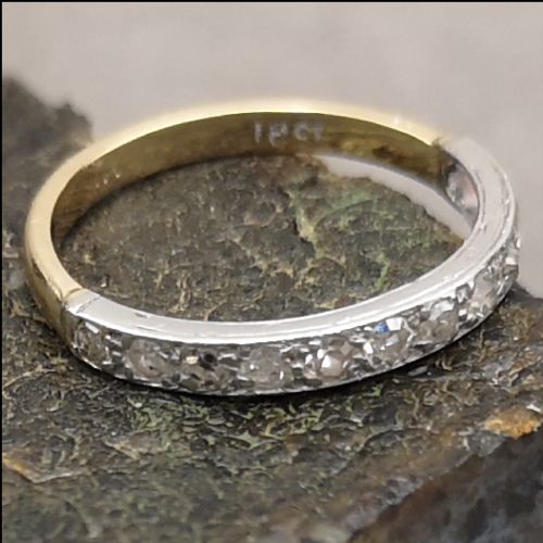 Stunning Art Deco 18ct Gold Diamond 1/2 Eternity Ring