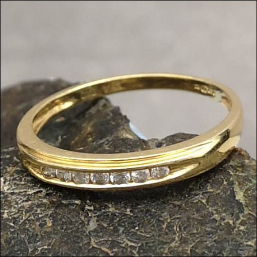 18ct Gold Diamond Half Eternity Ring