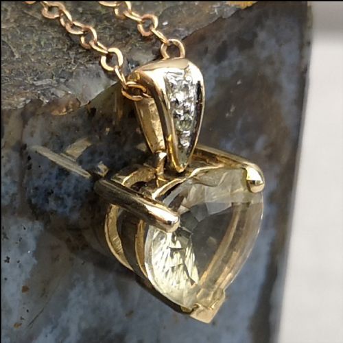 Lovely Citrine 9ct Gold and Diamond Heart Pendant and Chain