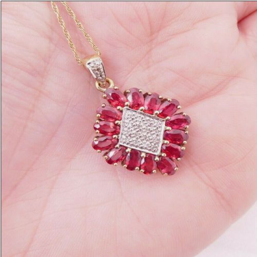 9ct Gold Garnet and Diamond Pendant with Gold Chain