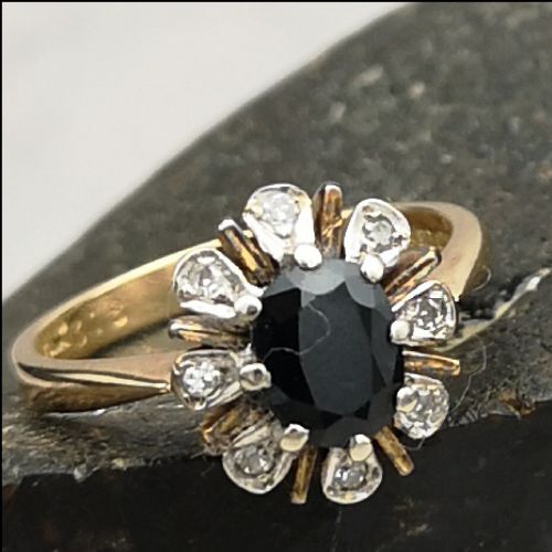18ct Yellow Gold Sapphire and Diamond Flower Ring