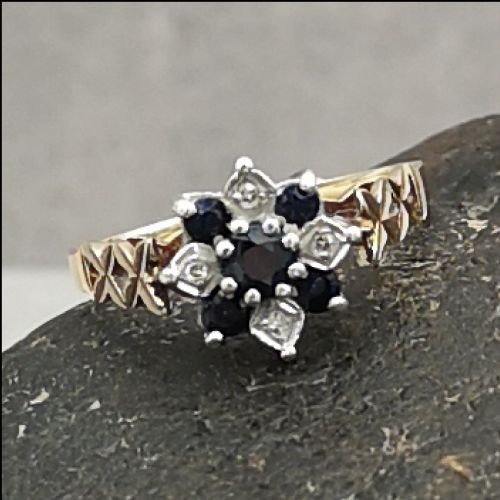 9ct Gold Sapphire Diamond Flower Cluster Cocktail Ring