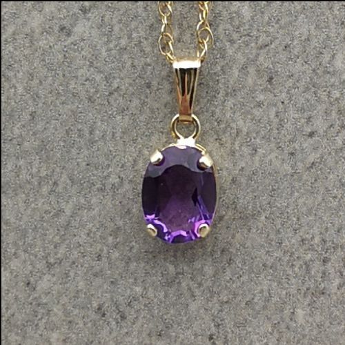 9ct Gold Amethyst Pendant and Chain