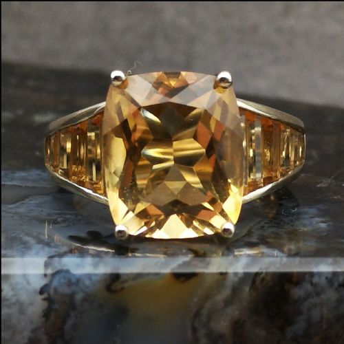 9ct Gold Large Citrine 6ct Art Deco Ring, Totalling 9.3ct