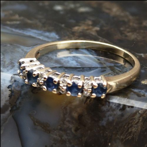 9ct Gold Diamond & Five Stone Sapphire Ring

