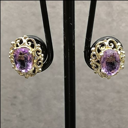 9ct Gold Pair of Amethyst Vintage Stud Earrings
