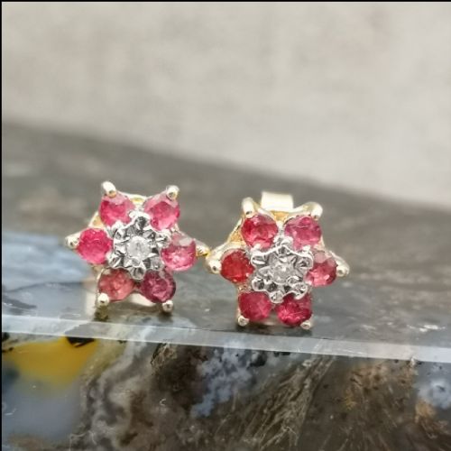 9ct Gold Ruby & Diamond Flower Cluster Stud Earrings