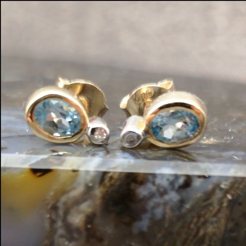 9ct Gold Blue Topaz & Diamond Stud Earrings