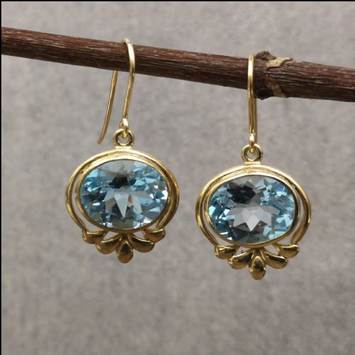 9ct Gold Blue Topaz Drop Dangly Earrings