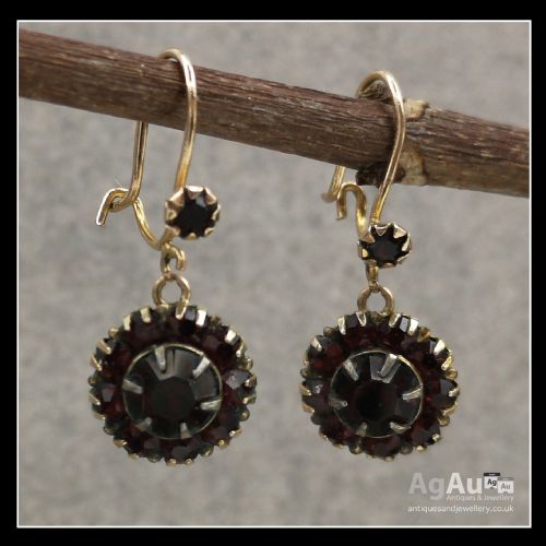 fig 1. 9ct Gold Victorian Bohemian Garnet Cluster Drop Earrings