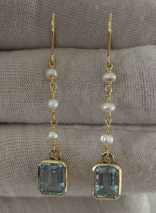 9ct Gold Emerald Cut Blue Topaz & Baroque Pearl Drop Dangling Earrings