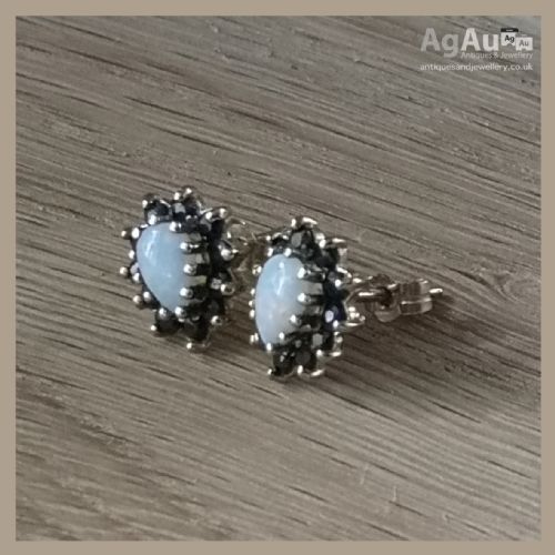 fig 1. 9ct Gold Sapphire Cluster and Opal Stud Earrings
