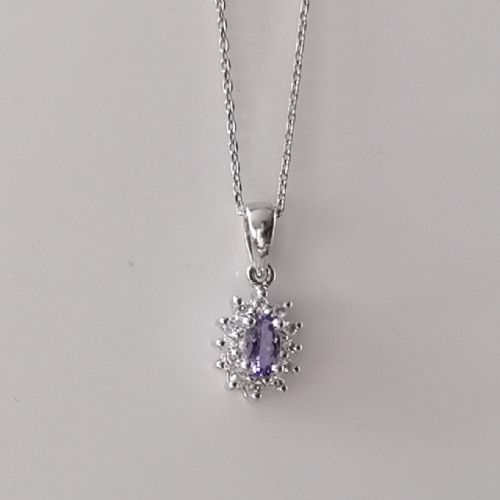 9ct White Gold Diamond & Tanzanite Cluster Pendant Necklace