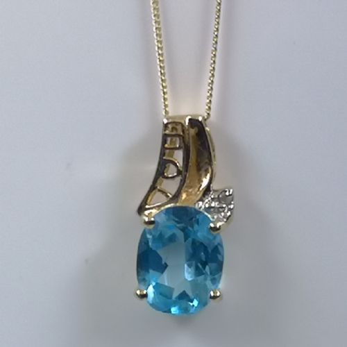9ct Gold Blue Topaz (3ct) & Diamond Pendant Necklace