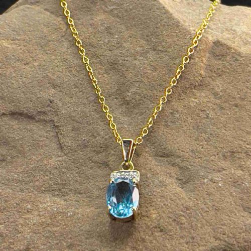 9CT GOLD DIAMOND BLUE TOPAZ PENDANT NECKLACE - ADDITIONAL PHOTO 7