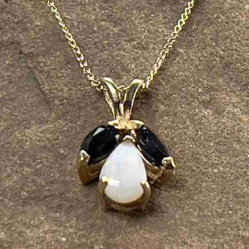 9ct Gold Opal & Sapphire Pendant Necklace
