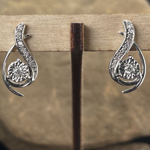 9ct White Gold Diamond Stud Earrings