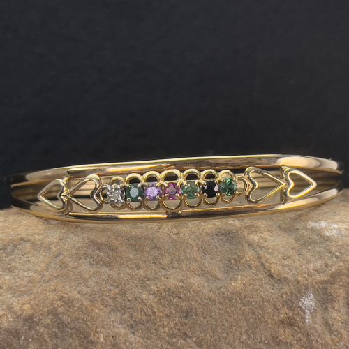 9ct Gold Vintage Dearest Bangle