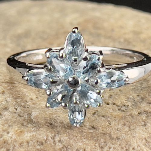 14ct White Gold Aquamarine Cocktail Ring