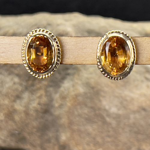 fig 1. 9ct Gold Oval Cut Citrine Stud Earrings
