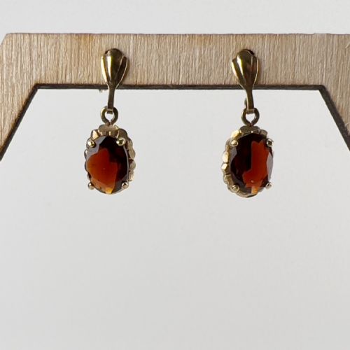9ct Gold Garnet Drop Earrings