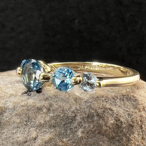 fig 1. 9ct Gold Blue Topaz Five Stone Ring