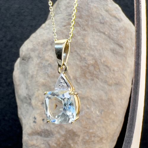 fig 1. 9ct Gold Green Amethyst & Diamond Pendant Necklace 