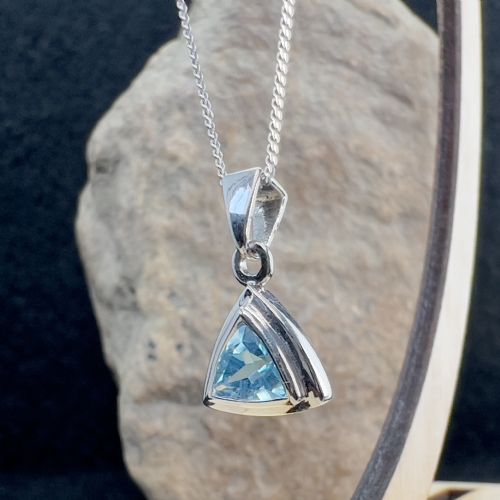 fig 1. 9ct White Gold Trillion Cut Blue Topaz Pendant Necklace