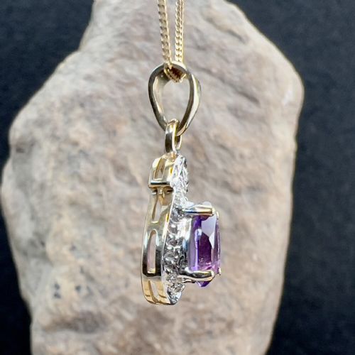 9CT GOLD AMETHYST DIAMOND PENDANT NECKLACE - ADDITIONAL PHOTO 4