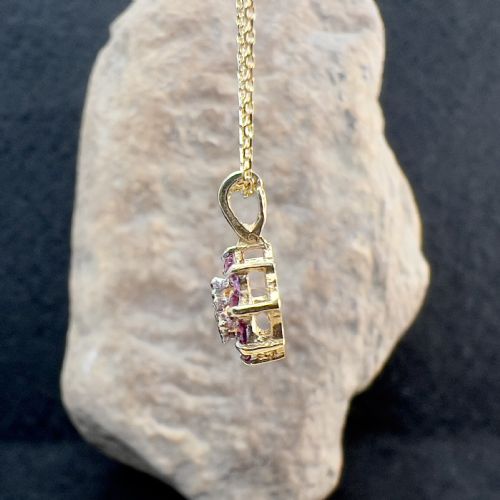 9CT GOLD RUBY DIAMOND CLUSTER PENDANT NECKLACE - ADDITIONAL PHOTO 2