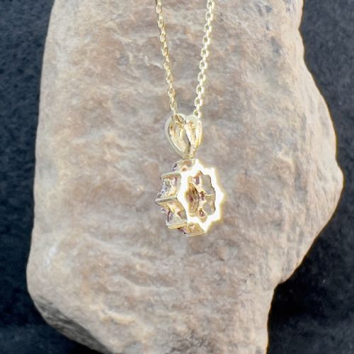 9CT GOLD RUBY DIAMOND CLUSTER PENDANT NECKLACE - ADDITIONAL PHOTO 3