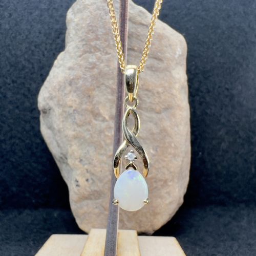 fig 1. 9ct Gold Opal & Diamond Pendant Necklace