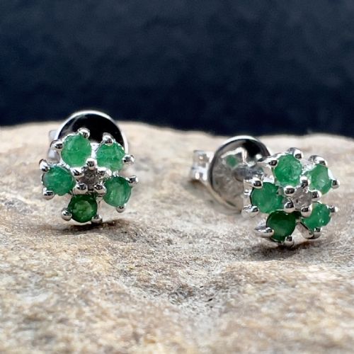 9ct White Gold Diamond & Emerald Cluster Stud Earring