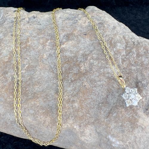 9CT GOLD DIAMOND 035CT CLUSTER PENDANT NECKLACE - ADDITIONAL PHOTO 6