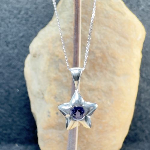 9CT WHITE GOLD LOLITE STAR PENDANT NECKLACE - ADDITIONAL PHOTO 7