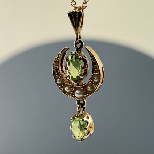 9ct Gold Peridot Moon & Stars Seed Pearls Peridot Lavaliere Drop Pendant Necklace