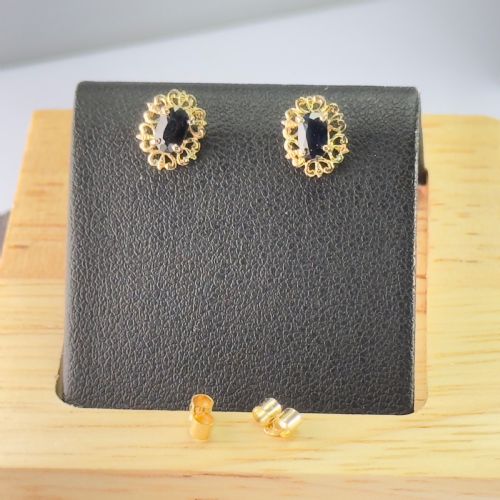 9ct Gold Sapphire Stud Earrings