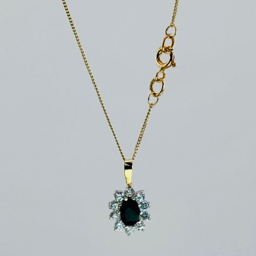 9CT GOLD SAPPHIRE WHITE ZIRCON CLUSTER PENDANT - ADDITIONAL PHOTO 5