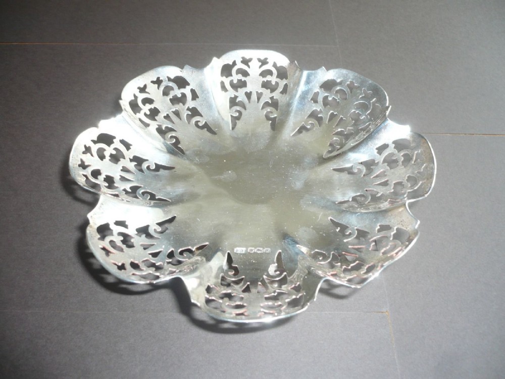Stunning Large Silver Pedestal Base Sweet or Fruit Dish.