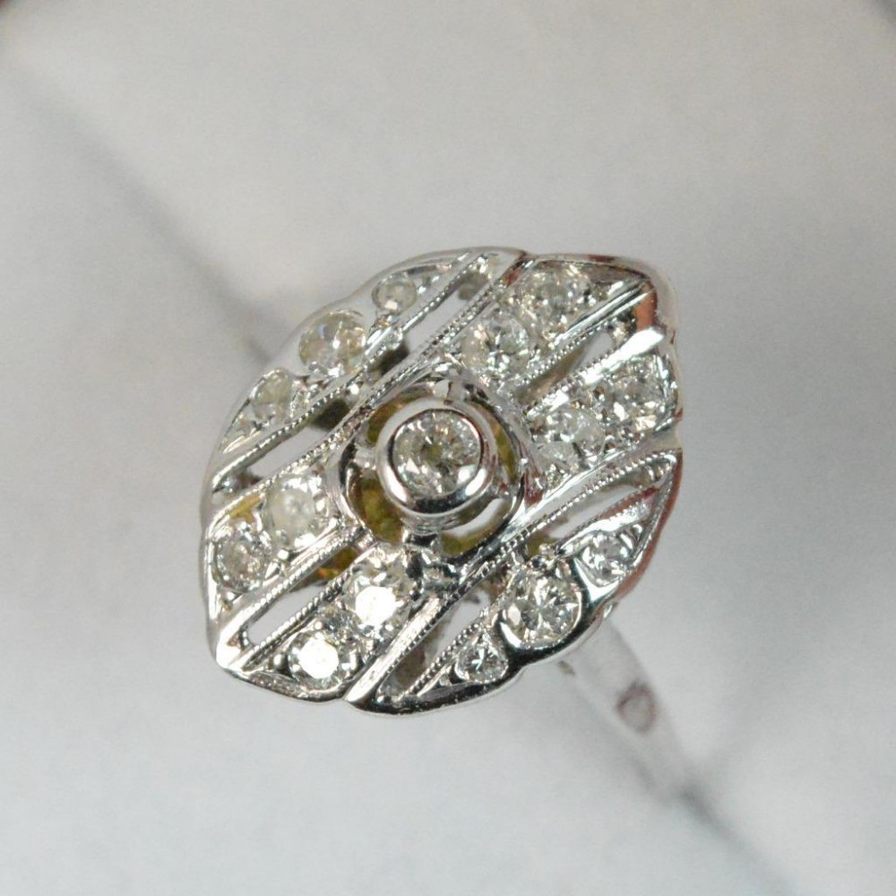 Art Deco 18ct White Gold & 0.7ct Diamond Ladies Cluster Ring