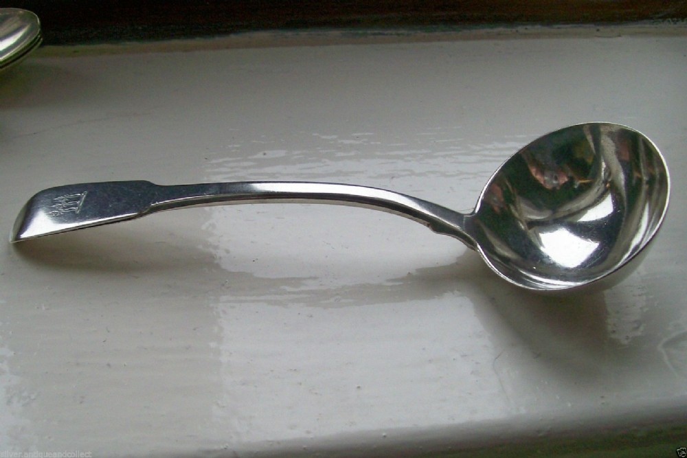ANTIQUE GEORGIAN 1813 SOLID SILVER SAUCE/ CREAM LADLE,H.M.LONDON MAKERS. 