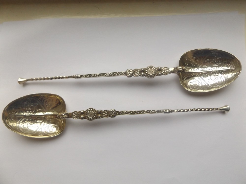 Super Large Pair Of Silver Anointing Spoons Birmingham 1910
