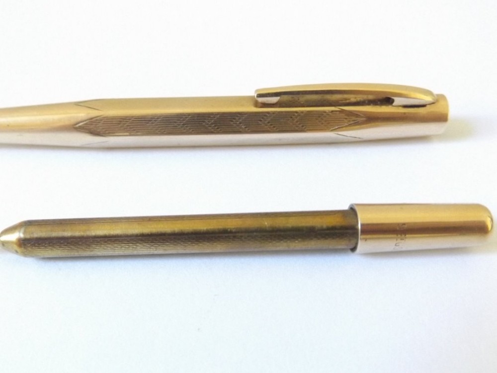 Super Boxed 9ct Gold Life-long Propelling Pencil