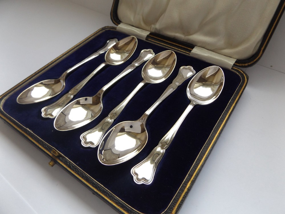 Boxed Set of Six Silver Tea Spoons View III