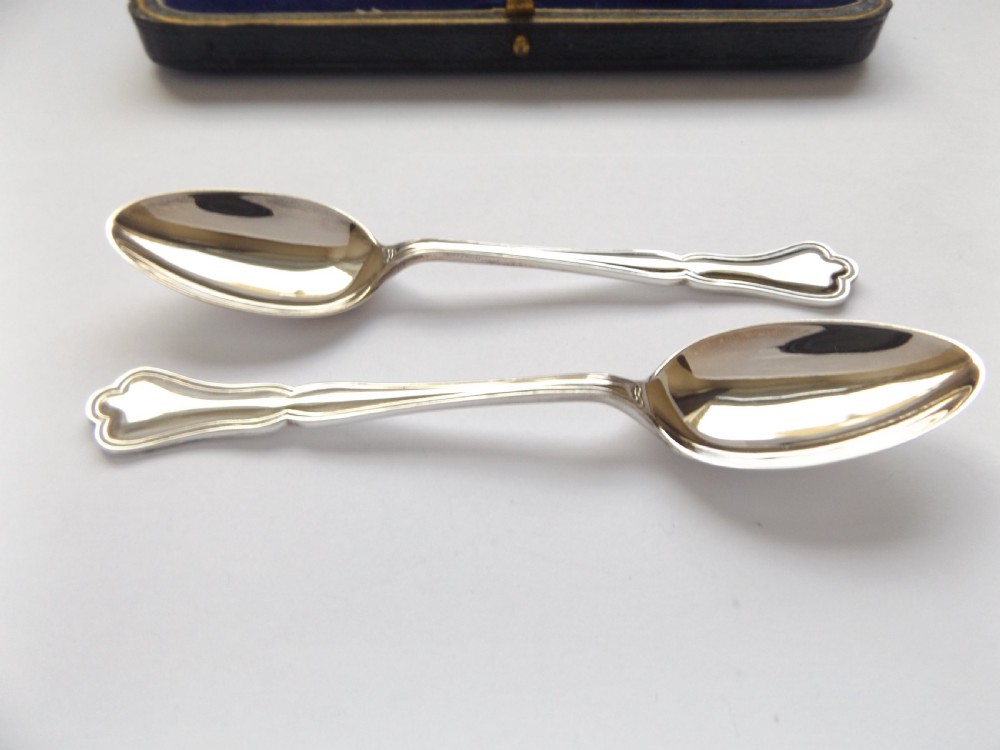 Boxed Set of Six Silver Tea Spoons View IV