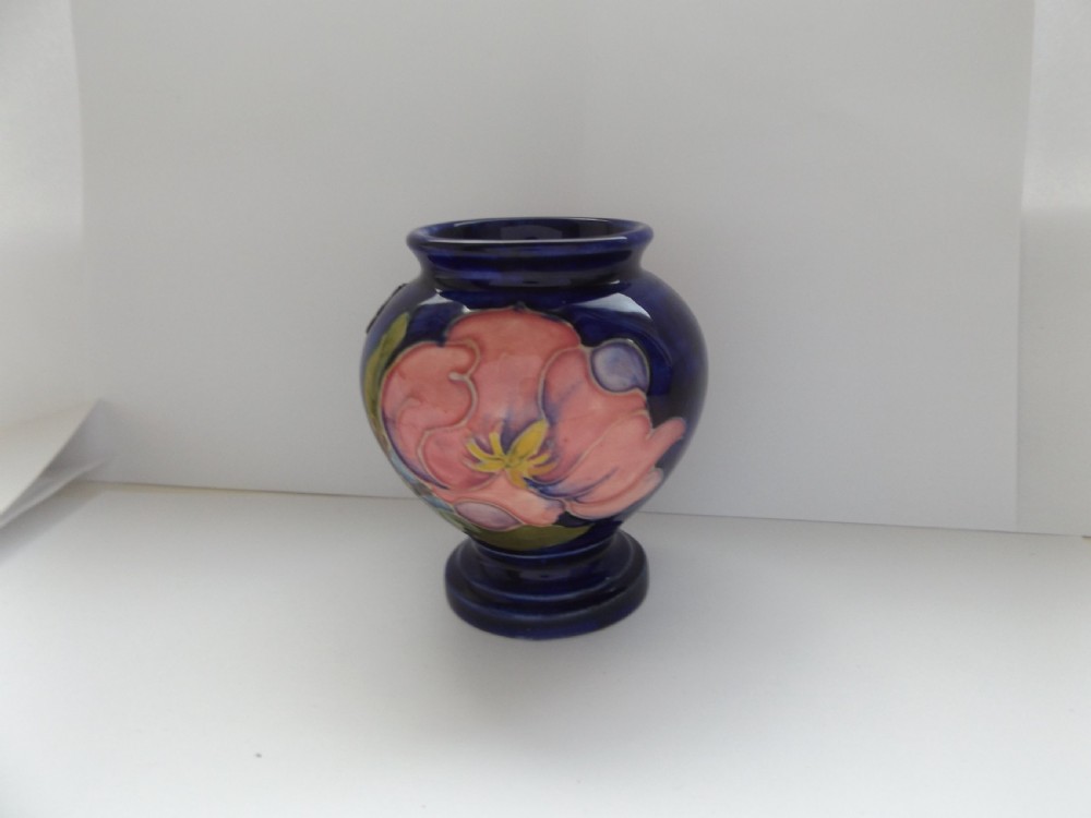 Super Moorcroft Small Bulbous Magnolia Pattern Vase View V
