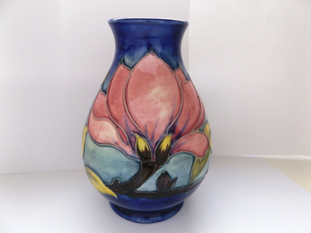 Lovely Moorcroft Magnolia Pattern Medium Vase View VII