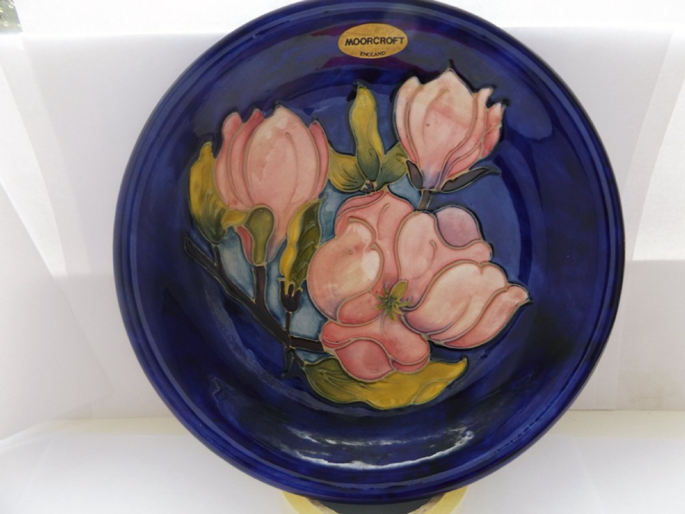 Large Moorcroft Magnolia Pattern Plate