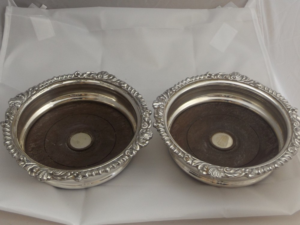 Lovely Victorian Pair of Old Sheffield Plate Wine Coasters