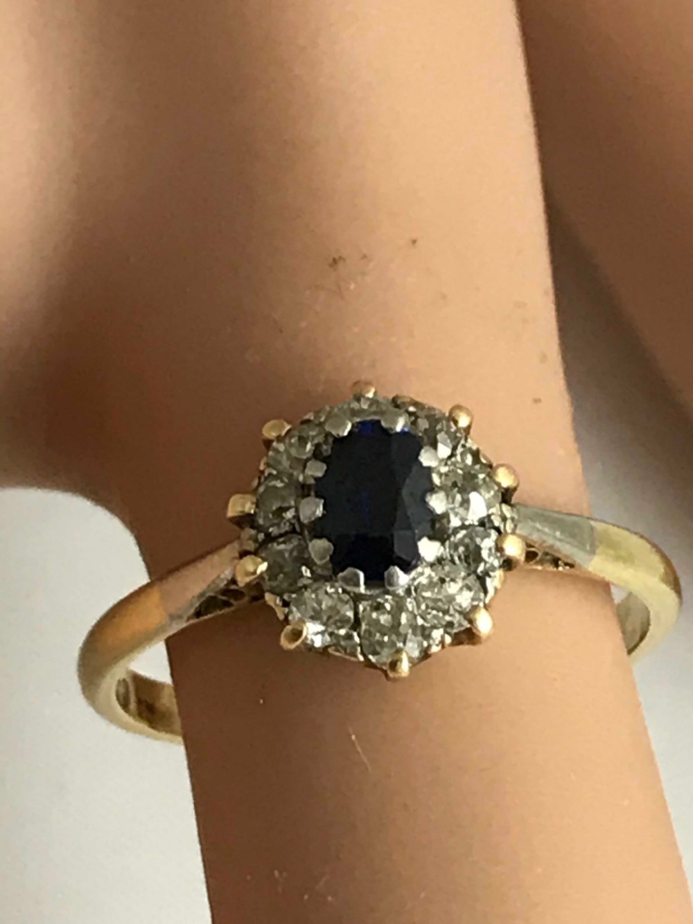 Pretty Edwardian 18ct Gold Sapphire & Diamond Ring View IX